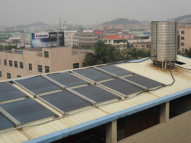 3000-Liter-Zentral-Solar-Wassererwärmungssystem 